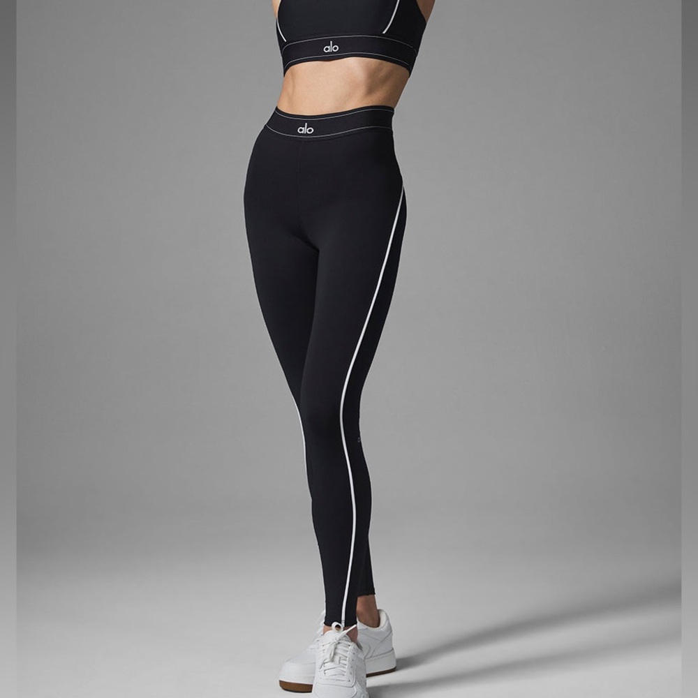 ALO Yoga Black Leggings with White Trim
